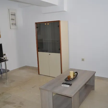 Anthi Center Apartment